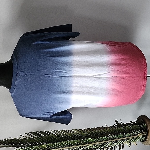 Urban Pipeline red, white, and blue ombre short sleeve tee - Picture 2 of 7